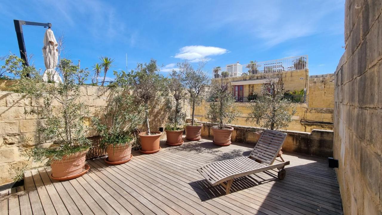 Vallettacharme - 2 Bedrooms Flat In The Heart Of The City Εξωτερικό φωτογραφία