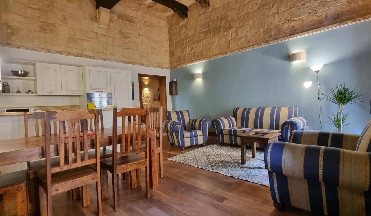 Vallettacharme - 2 Bedrooms Flat In The Heart Of The City Εξωτερικό φωτογραφία