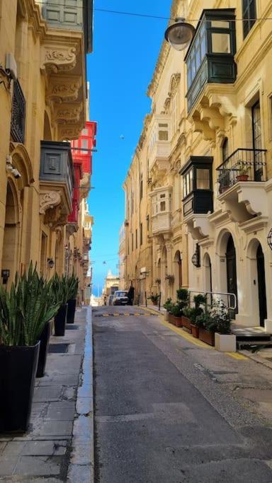 Vallettacharme - 2 Bedrooms Flat In The Heart Of The City Εξωτερικό φωτογραφία