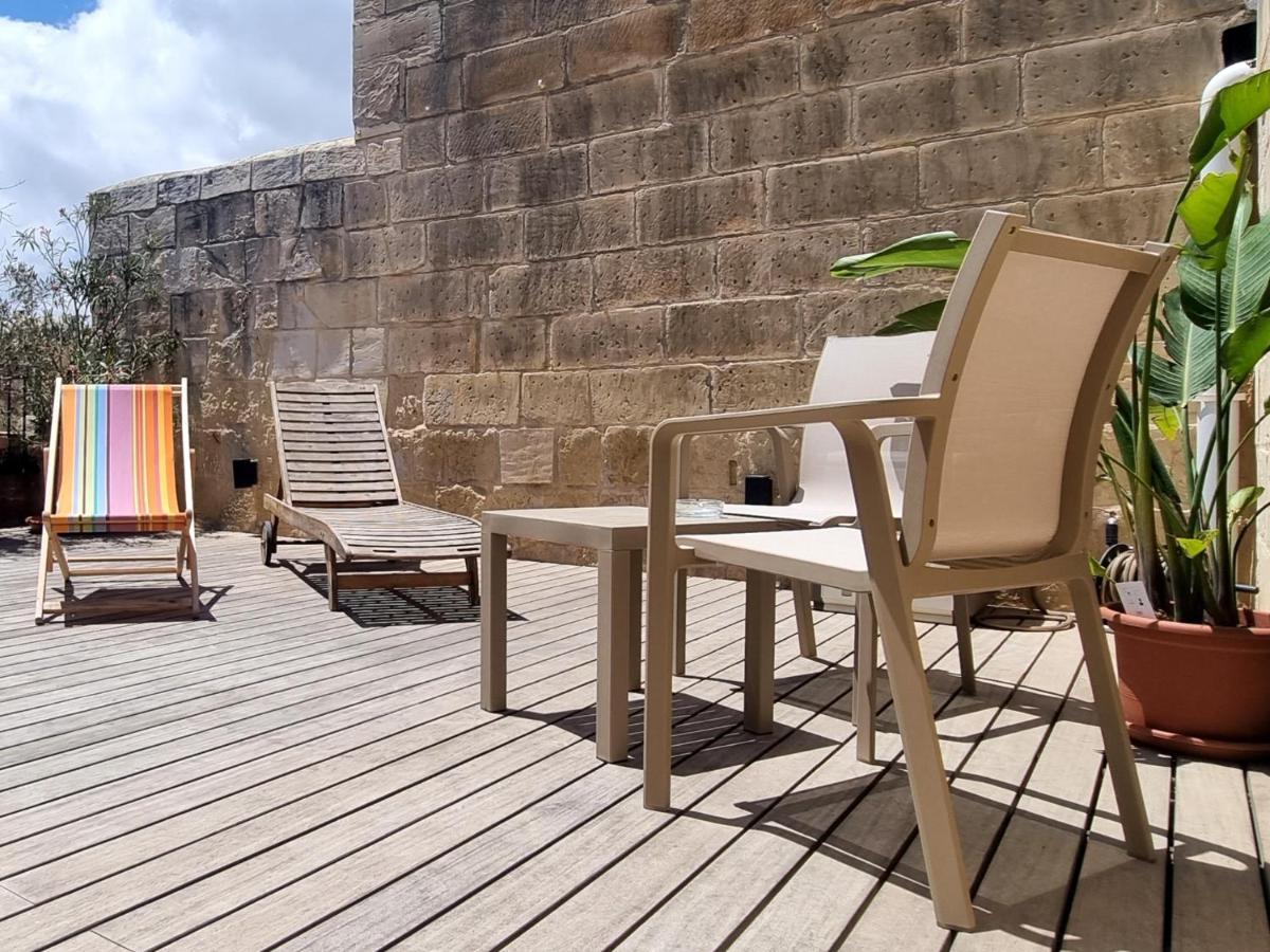 Vallettacharme - 2 Bedrooms Flat In The Heart Of The City Εξωτερικό φωτογραφία